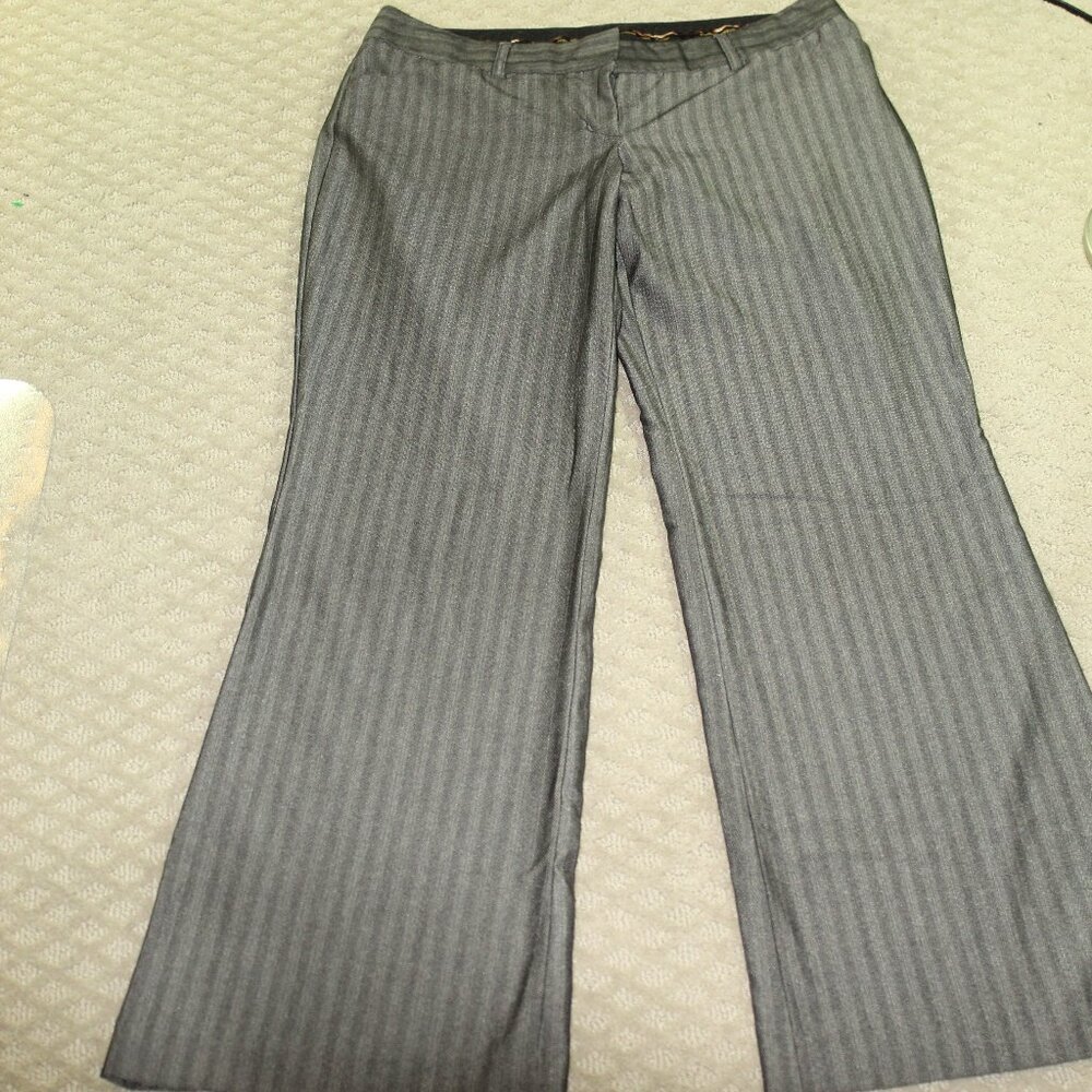 Express Size 8 Editor Pants Gray Pin Stripe Flare… - image 1